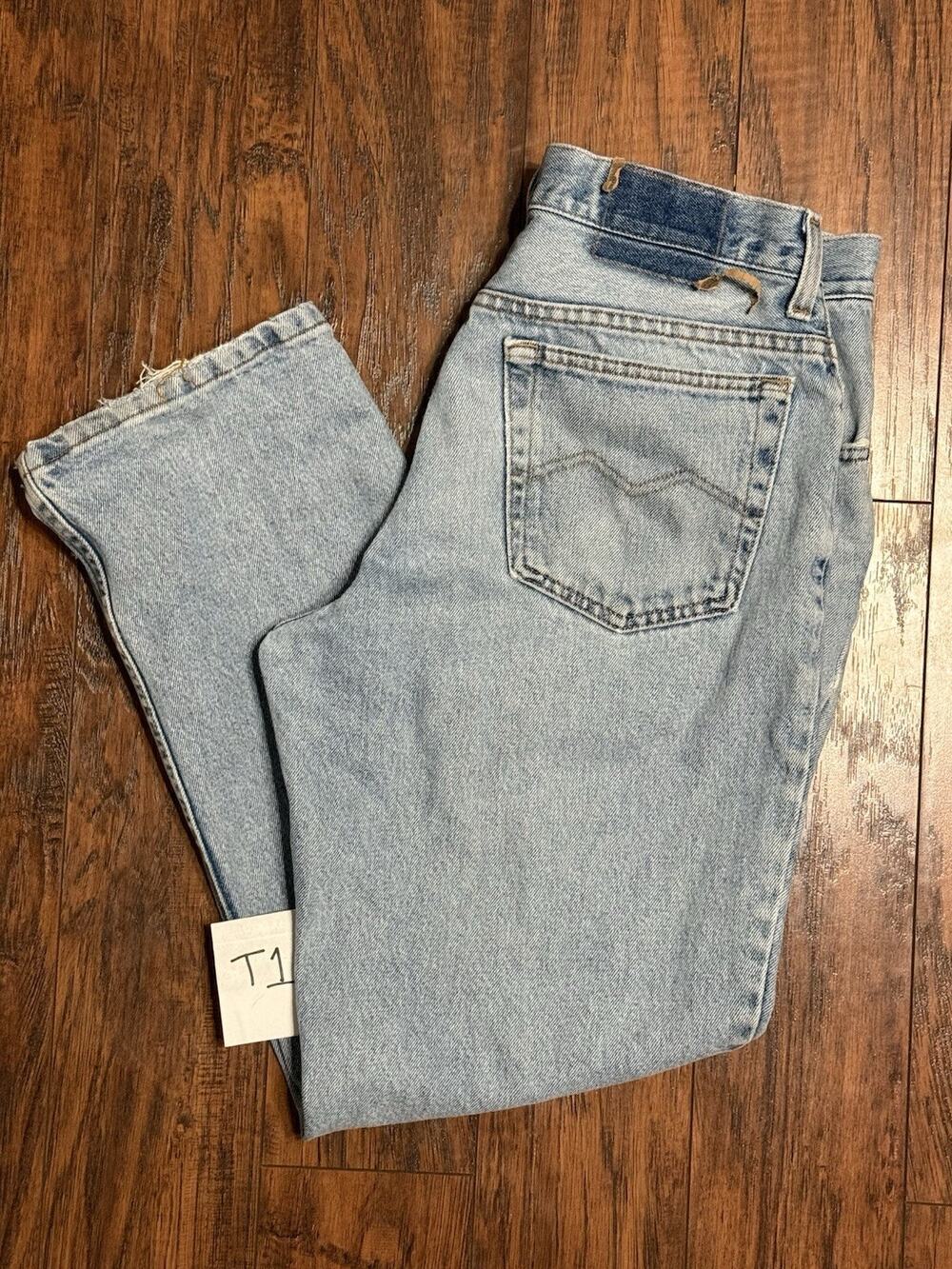 Vintage Maverick Jeans 33x30 Light Wash Straight Leg Denim USA